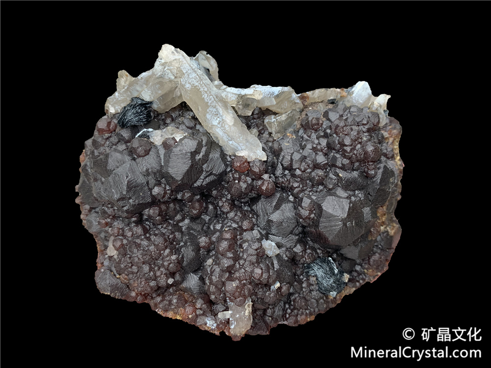 Garnet, quartz, hematite