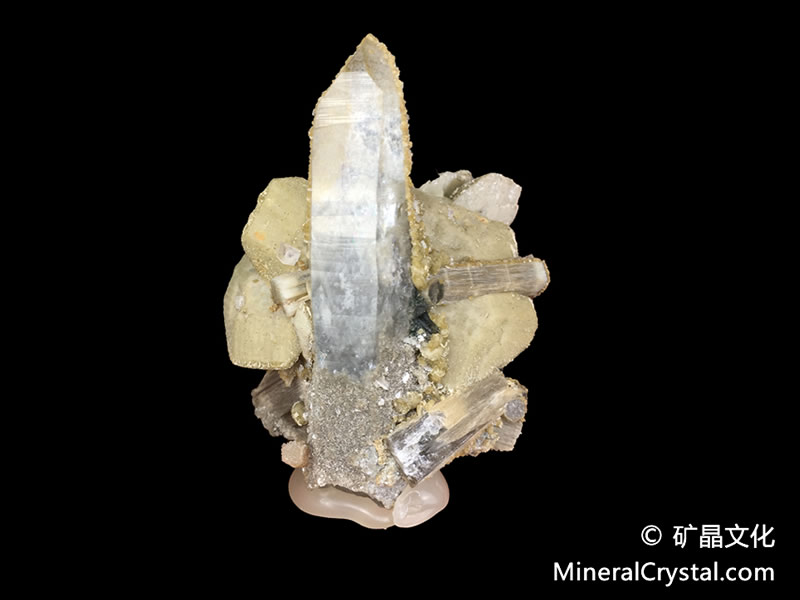 apatite、siderite、quartz、fluorite